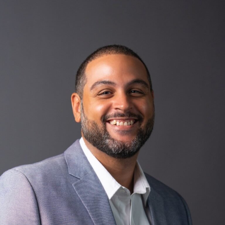 Lux Marketing (Julio)